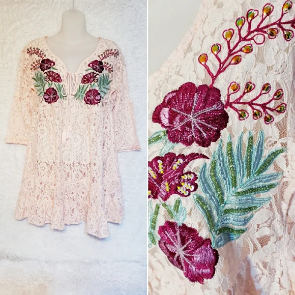 Guess Bell Sleeve Floral Lace Mini Dress - Picture 5 of 10